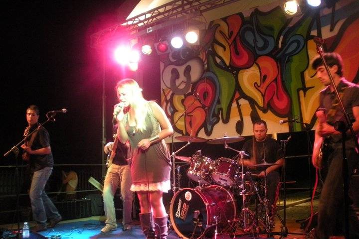 MFC Live on stage