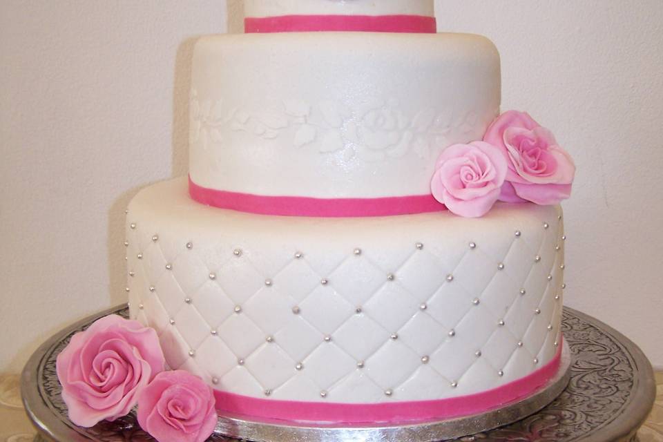 Sugar & Spice wedding cake