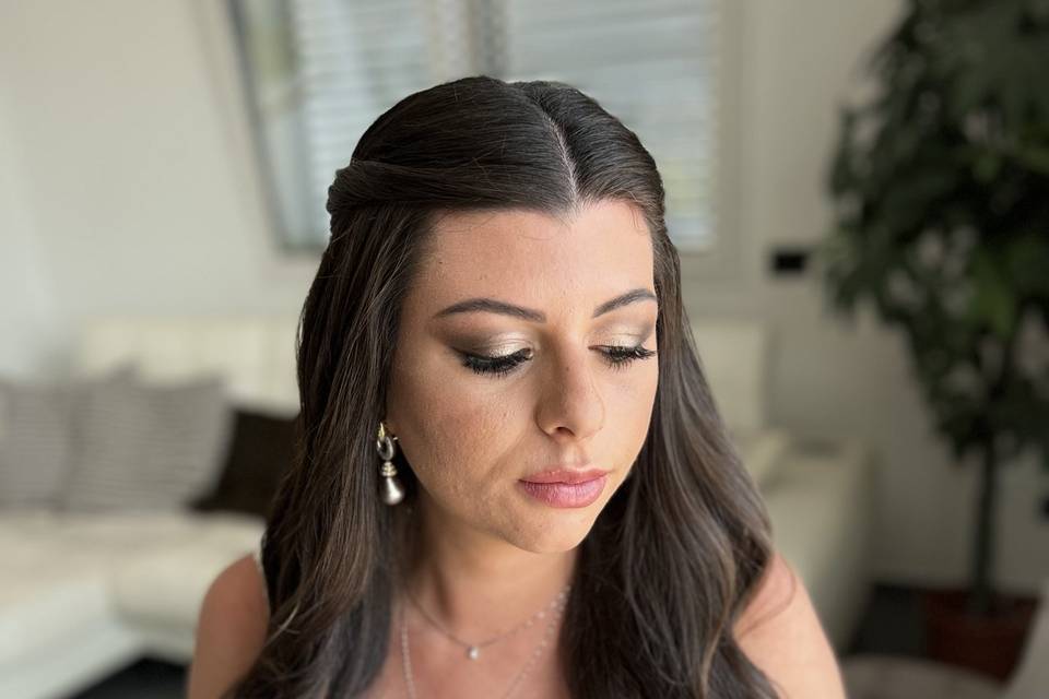 Bridal make up