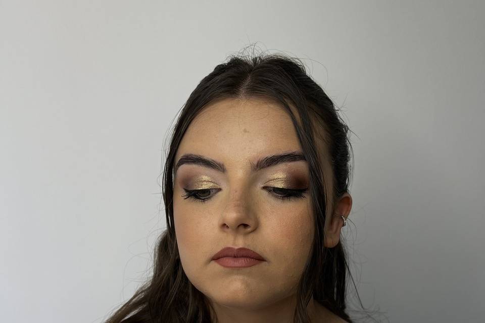 Bridal make up