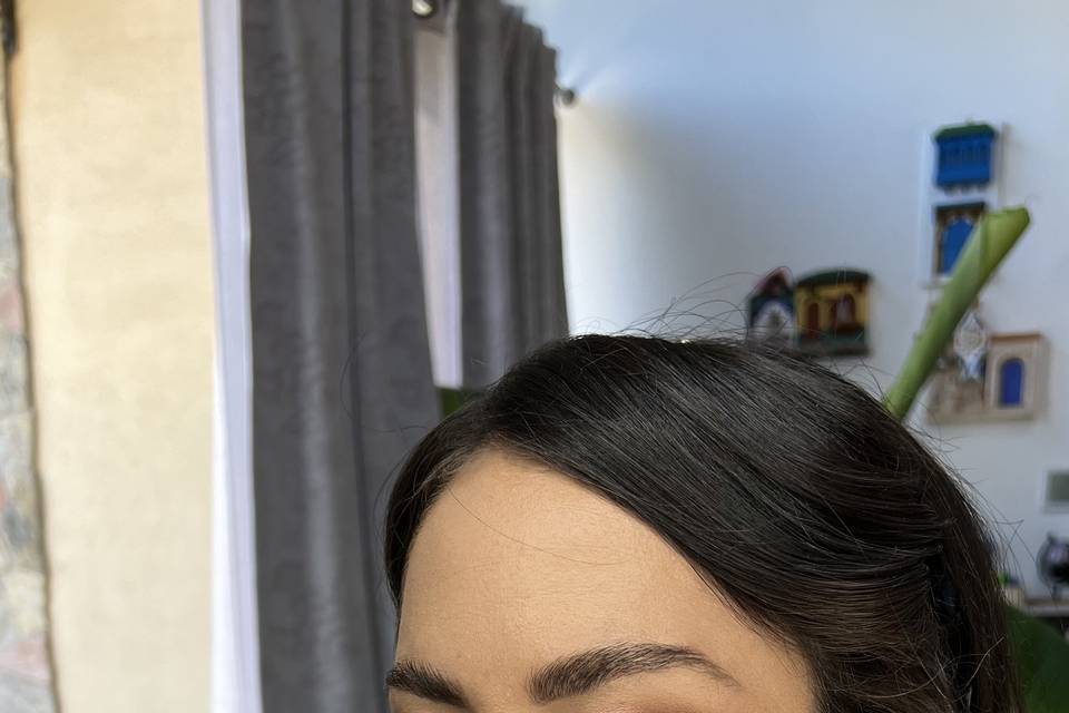 Bridal make up