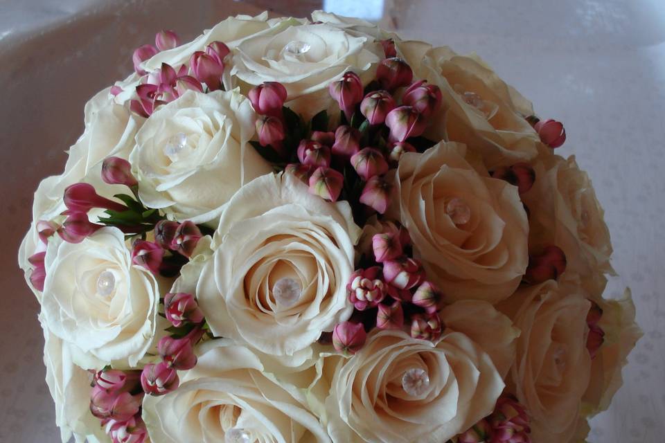 Bouquet rose e bouvardia