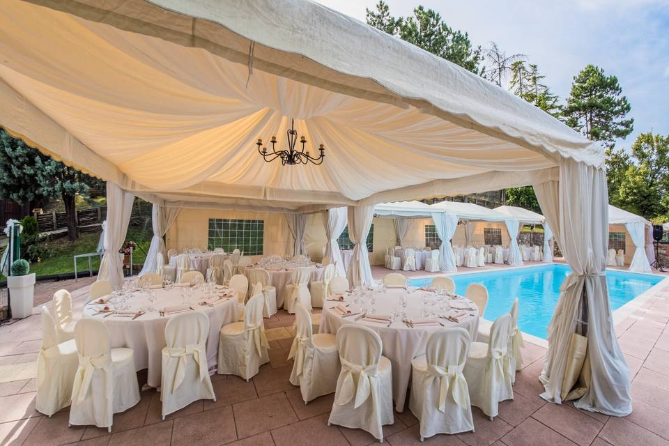 Matrimonio con gazebo