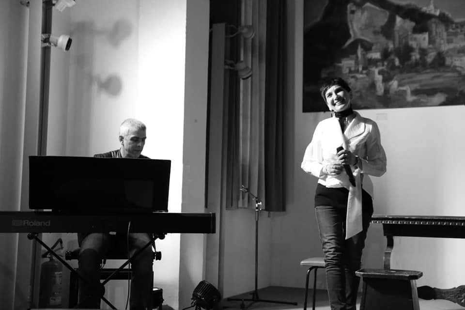 Esibizione live Piano e Voce