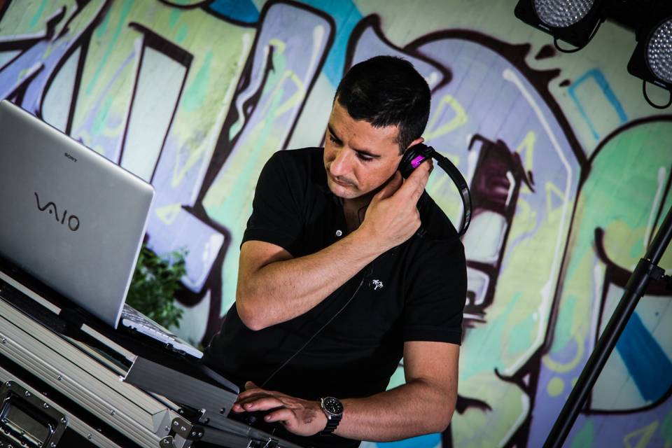 DJ Danilo