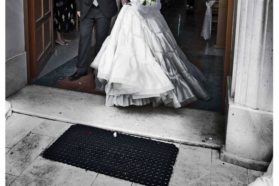 Fotografo per matrimoni: uscita degli sposi