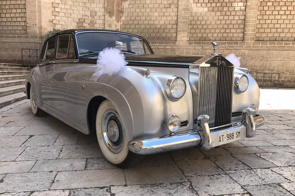 Rolls royce silver cloud