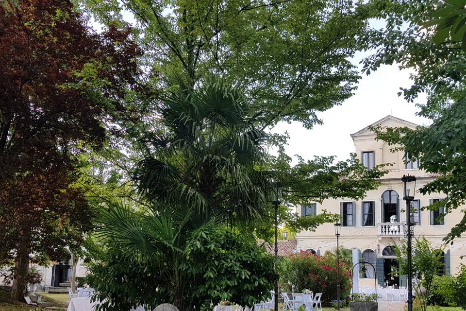 Ancora viale sud di giorno