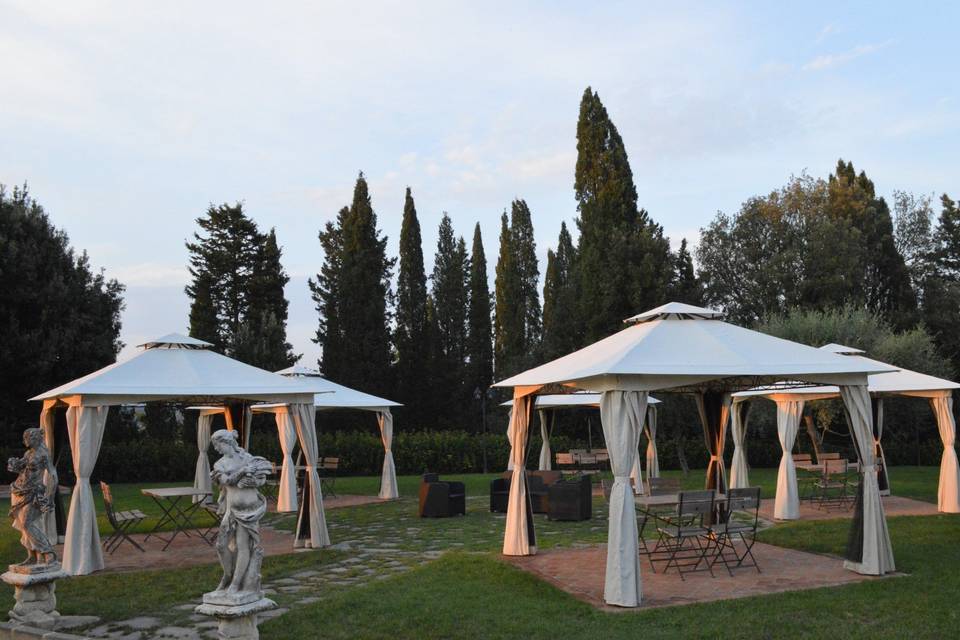 Area gazebo