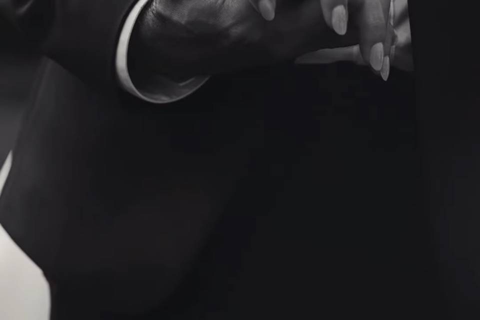 Mano nella mano