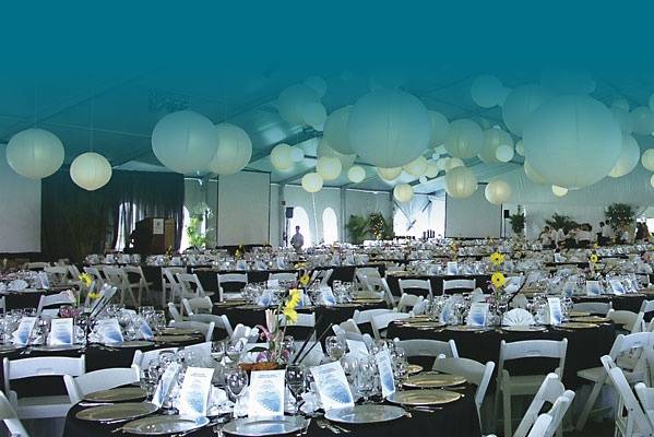 Evento aziendale con sedia pie