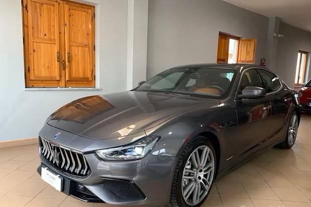 Maserati ghibli sq4