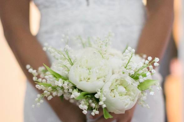 White bouquet elegante