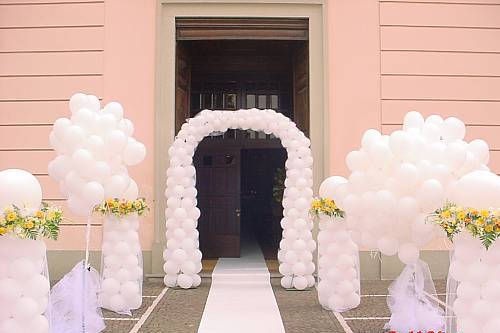 Arco e bouquet di palloncini