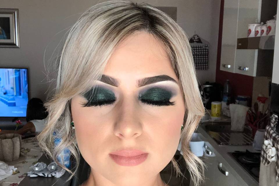 Smokey eyes