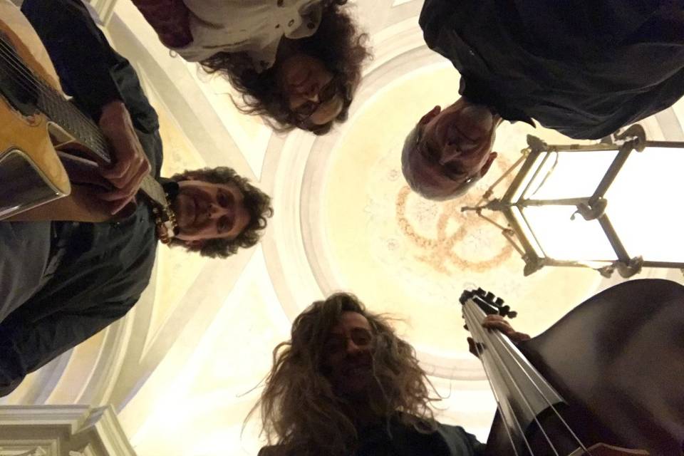 Col soffitto della villa reale