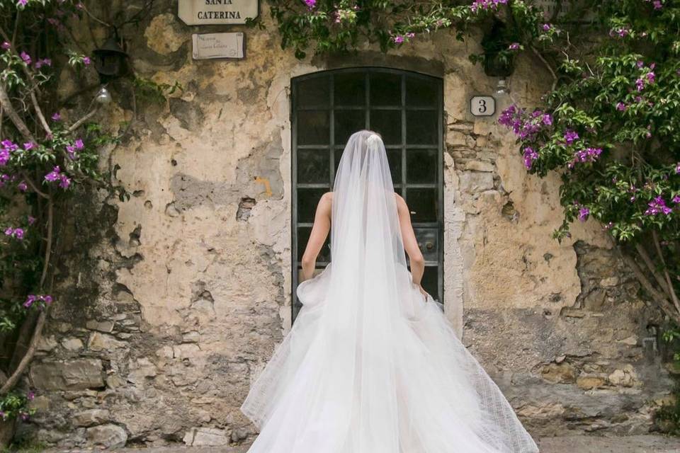 Sposa con il velo