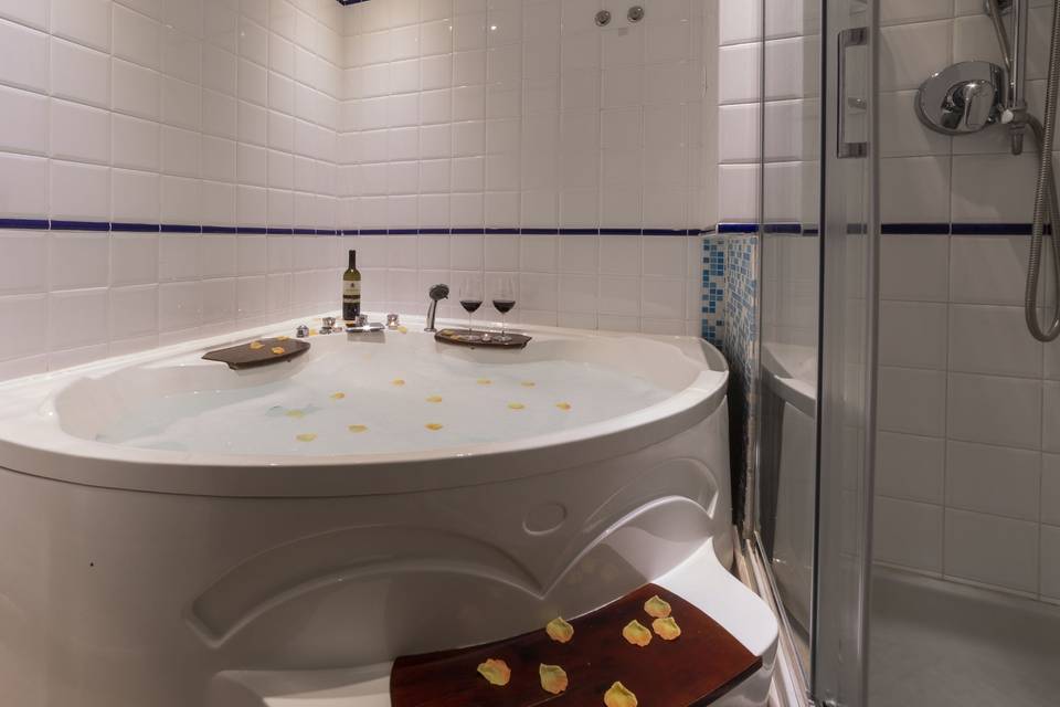 Suite Sposi con jacuzzi