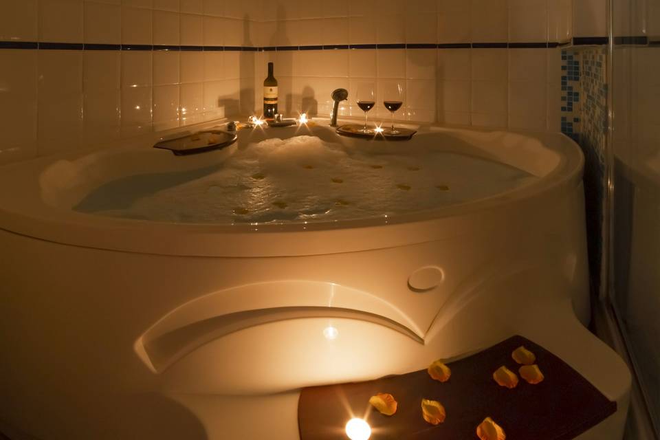 Suite Sposi con jacuzzi