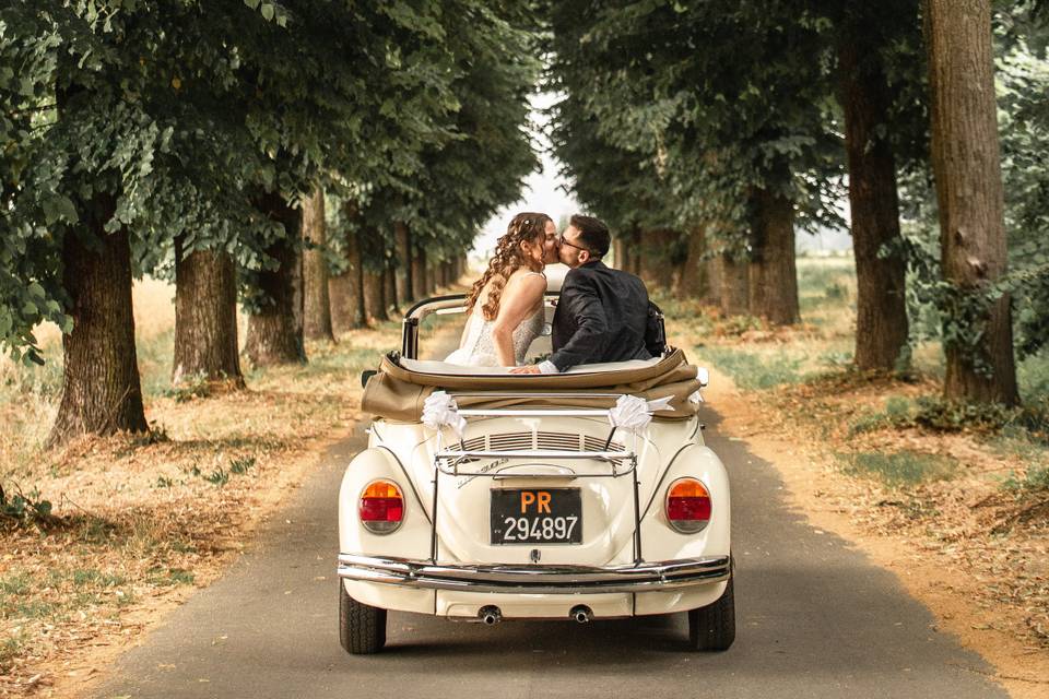 DAISY WEDDING CAR