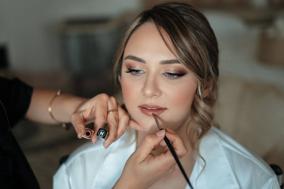 Wedding makeup