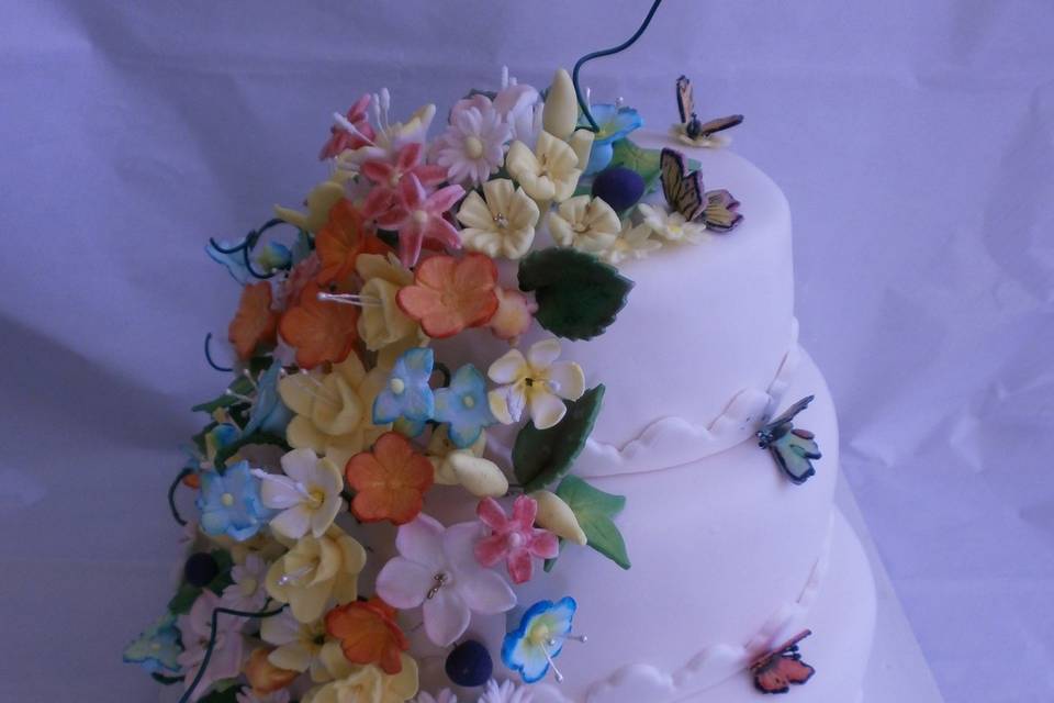 Wedding cake primaverile