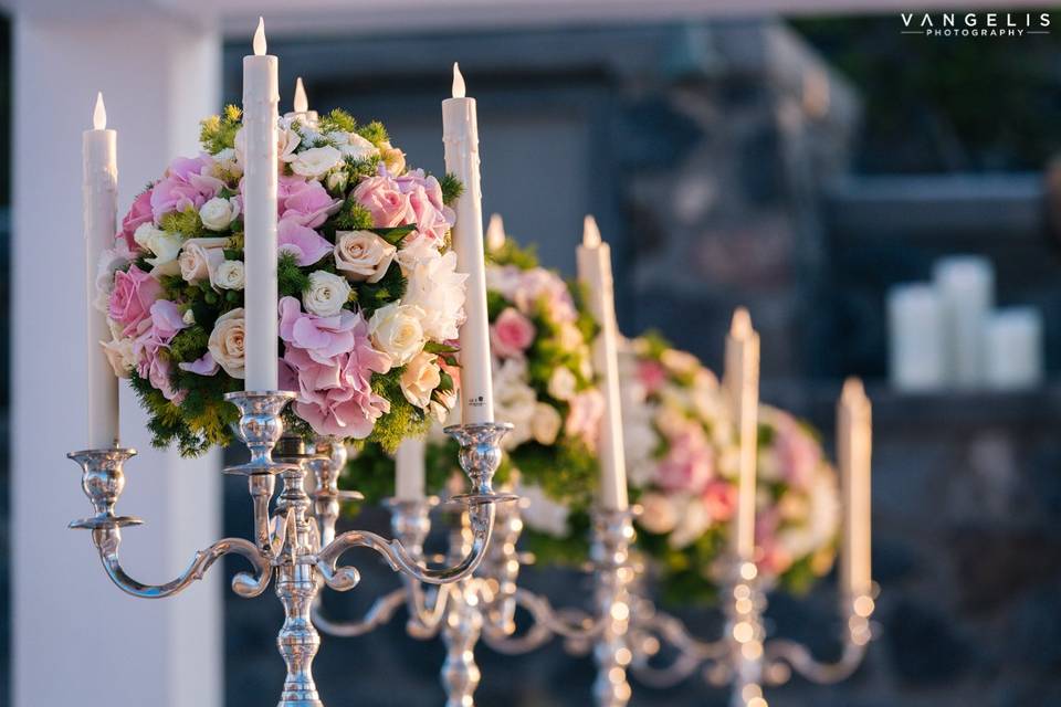 Candelabri con fiori