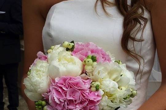 Bouquet di ortensie & peonie