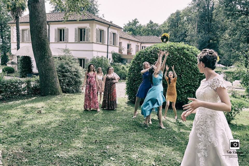 Il lancio del bouquet