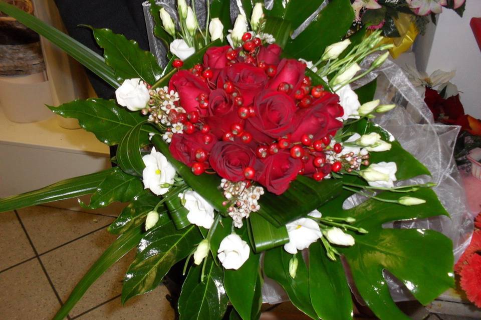 Bouquet moderno con lisiantus