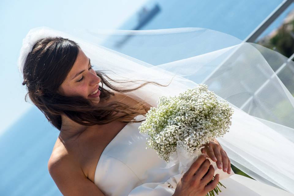 Sposa in terrazza