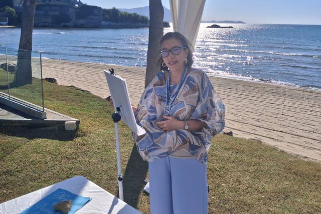 Laura Fiore Celebrante Laica