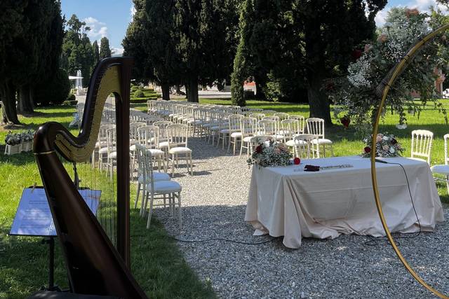 Villa Subaglio, E & M
