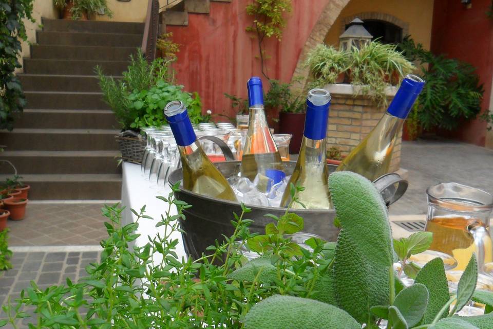 Aperitivo cortile del pozzo