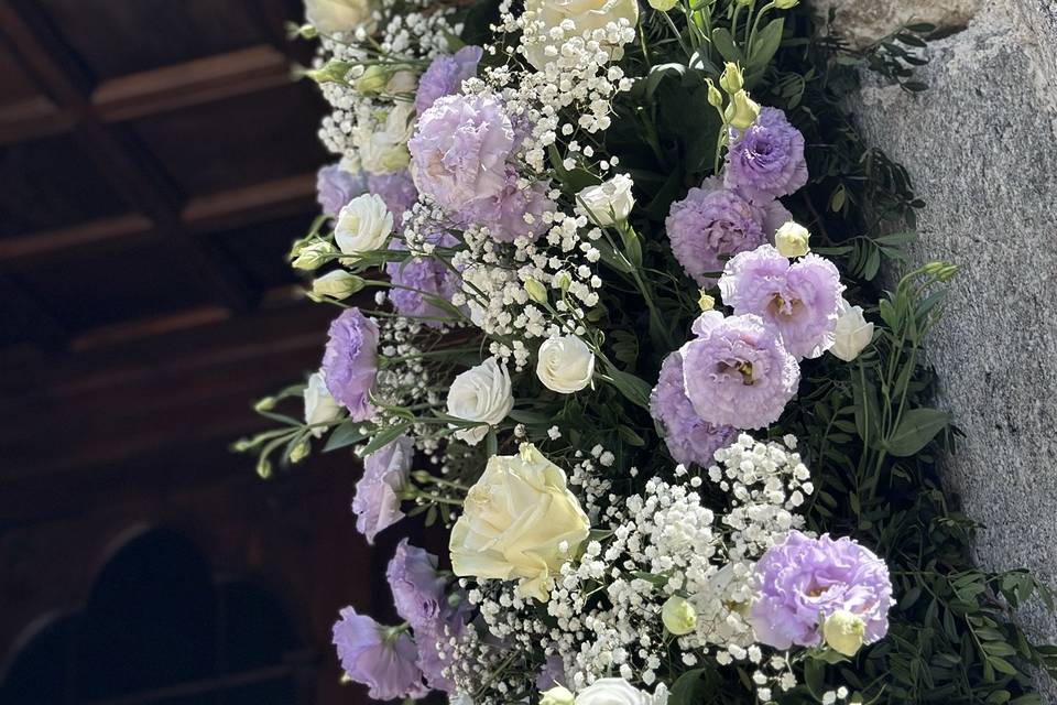 Lilla & white