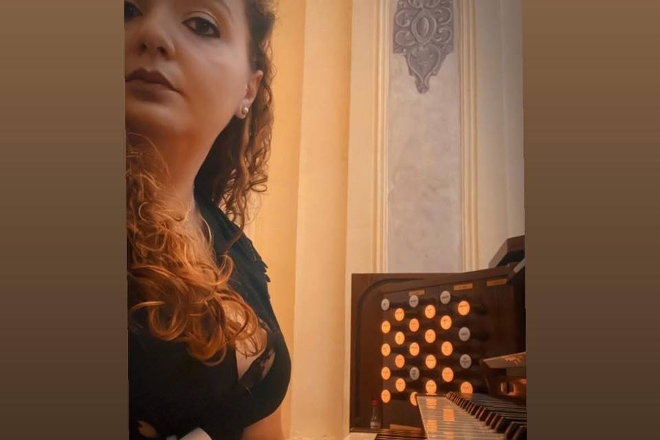 Organo e voce