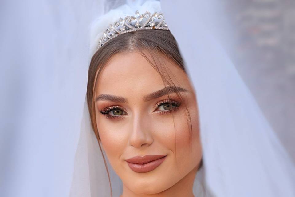 Glam Makeup Bride