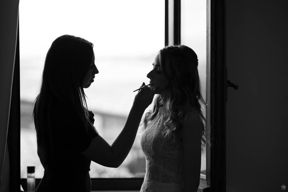 Make up bride