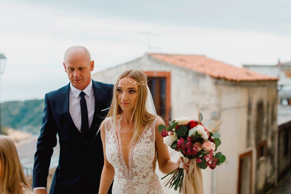 Bride and bouquet