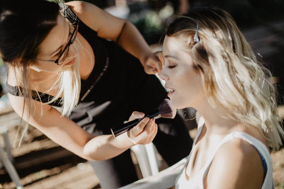 Make up bride