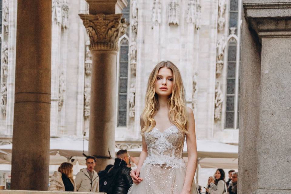 Sposa giovanile perline
