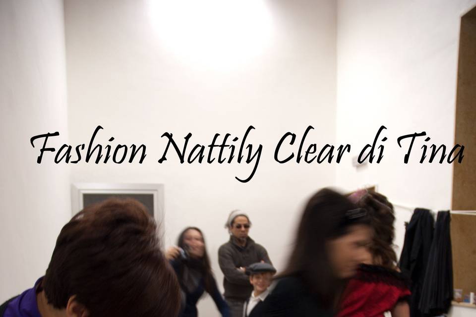 Fashion Nattily Clear di Tina