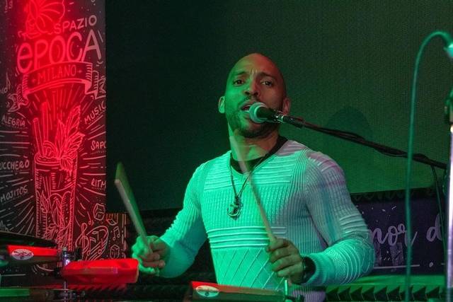 Damian & musica latina