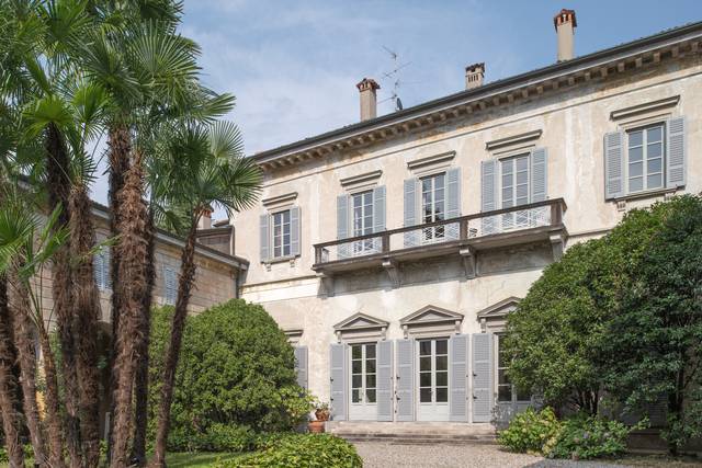 Villa lato cortile