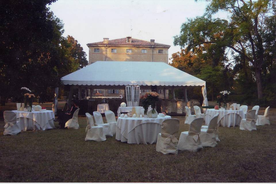 Il gazebo di giorno