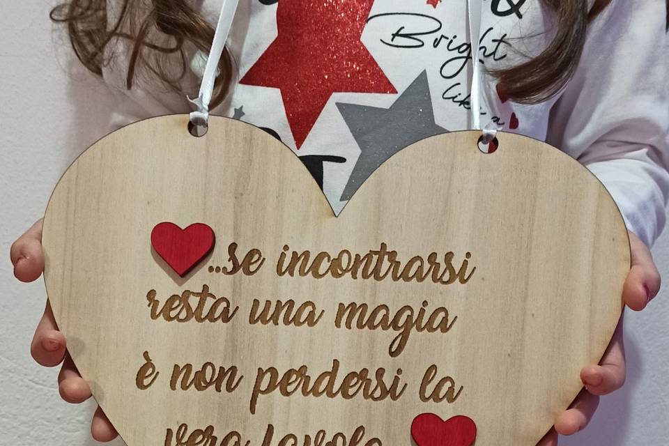 Targa a forma di cuore 28 cm