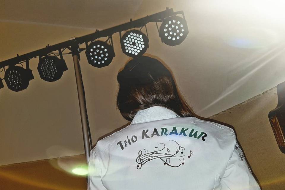 Trio Karakur