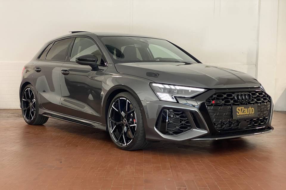 Audi RS3 SPB Grigia