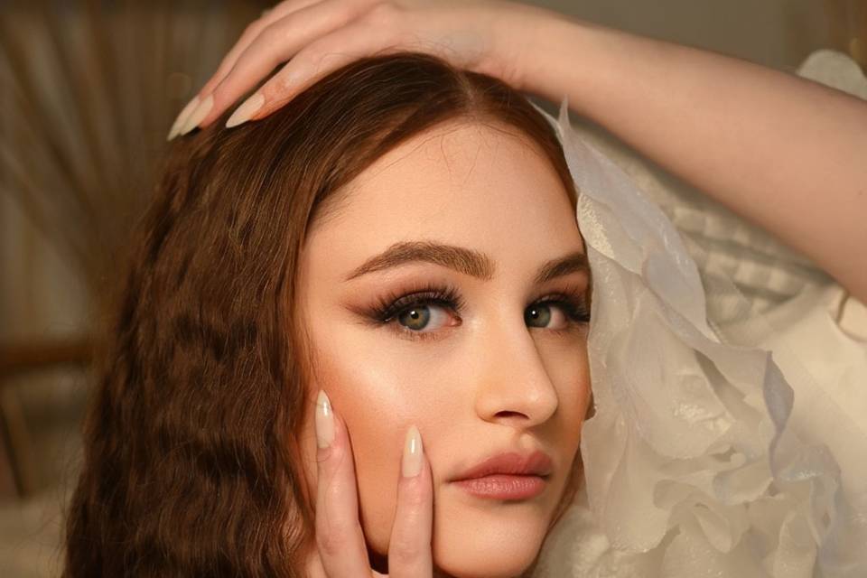 Bridal look