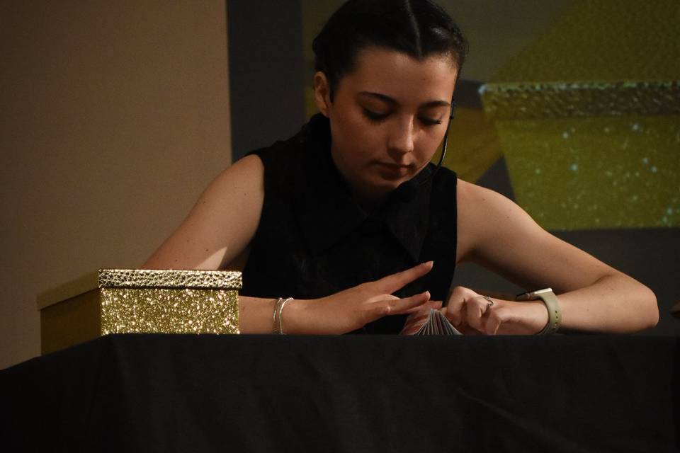 Close-up Act